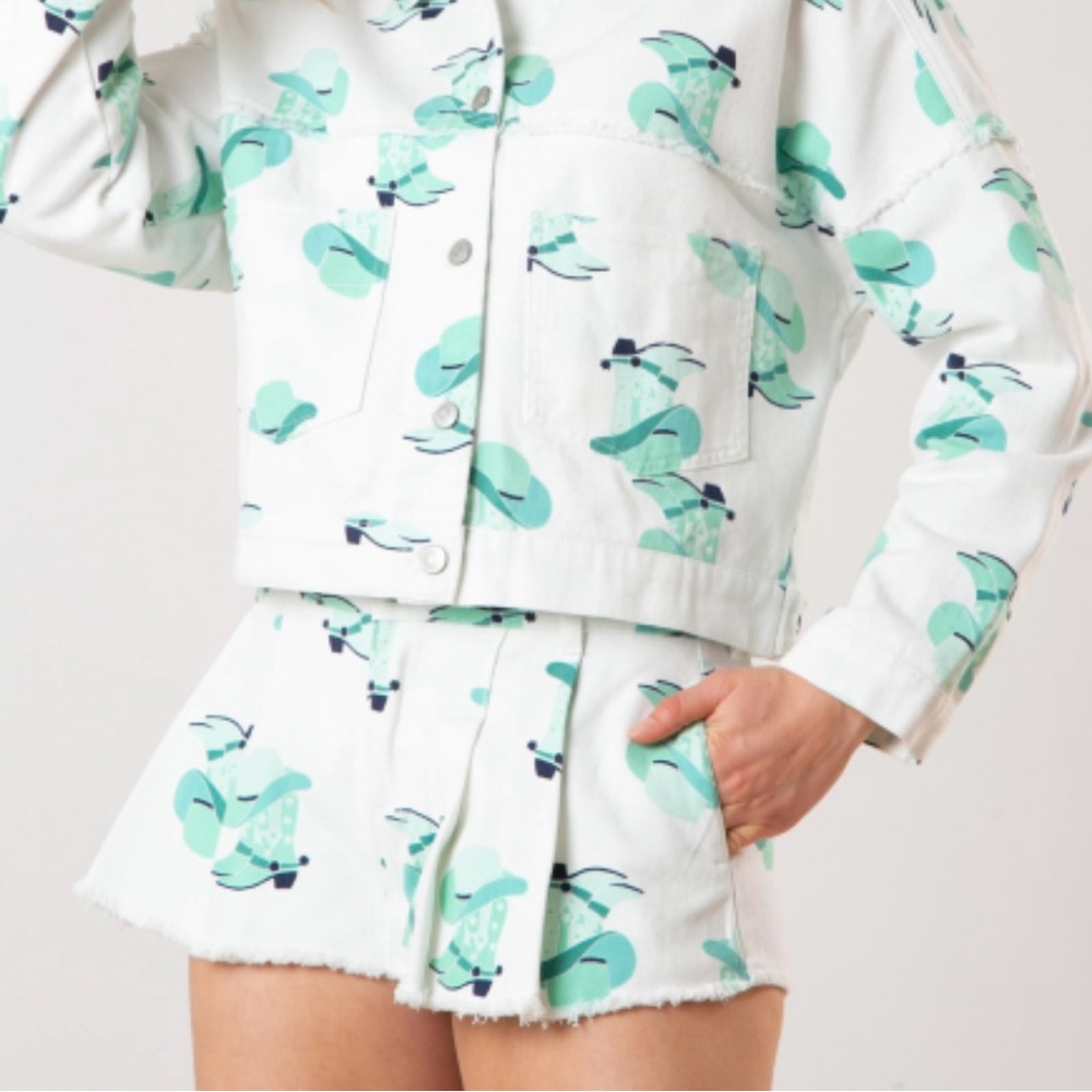 Fantastic Fawn Cowgirl Western Cowboy Hat Print Skort